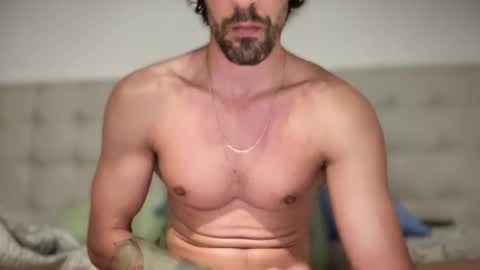 Snapshot of lion_hotty chatting on 11-24-25, 06:29 lion_hotty online show from 11-24-25, 06:29