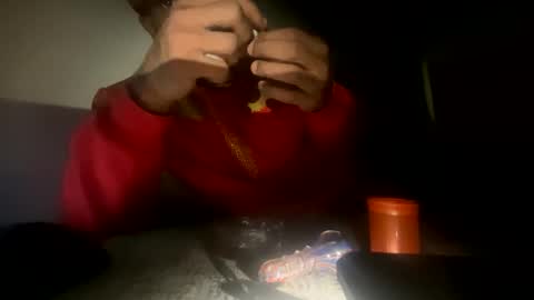 Snapshot of lioneldaboss chatting on 09-22-25, 05:53 lioneldaboss online show from 09-22-25, 05:53