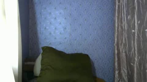 Snapshot of liora_selenex chatting on 11-10-25, 02:21 Liora selenex online show from 11-10-25, 02:21