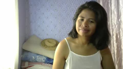 Snapshot of liora_selenex chatting on 11-27-25, 04:14 Liora selenex online show from 11-27-25, 04:14