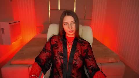 Lia online show from 10-12-25, 08:52