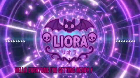 im Liora uwu   online show from 10-18-25, 11:33