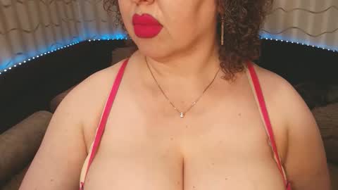 LIpsAddiction online show from 09-26-25, 01:48