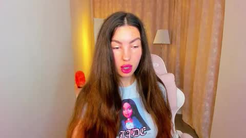 Lira revery online show from 11-27-25, 12:35