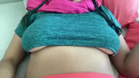 lirioooo8888 online show from 03-25-26, 04:35