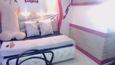 Lis  online show from 01-09-26, 07:04