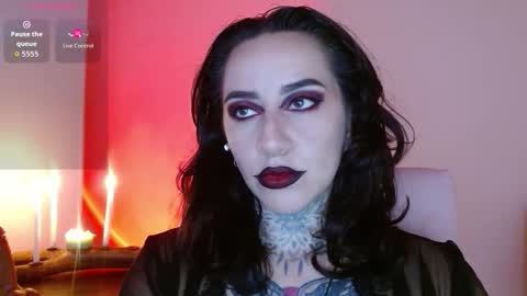 Snapshot of lisa_avila_ chatting on 10-22-25, 12:33 Lisa online show from 10-22-25, 12:33