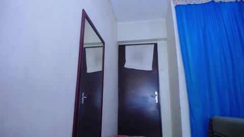 lisa_branch online show from 01-12-25, 08:14