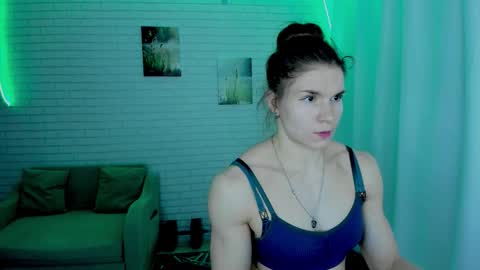 lisa online show from 11-27-25, 07:21