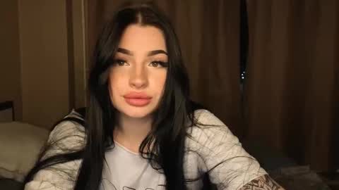 Lisa and Den online show from 11-19-25, 04:51