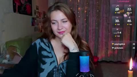 LisaCase online show from 10-07-25, 02:58
