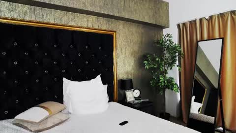 lisacroft online show from 02-26-25, 12:25