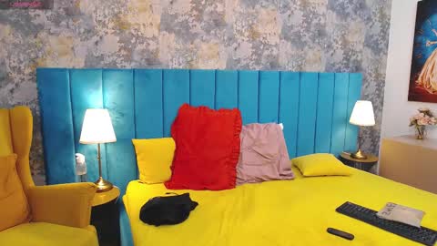 lisacroft online show from 09-20-25, 06:25