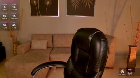 Snapshot of lisamonroe_ chatting on 11-16-25, 12:55 LISA MONROE online show from 11-16-25, 12:55