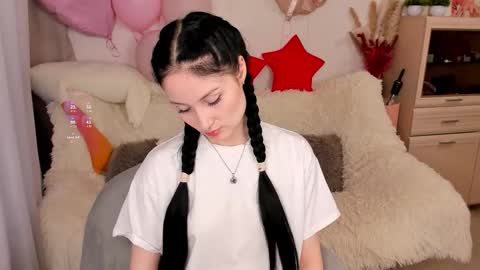 Lisa Moore online show from 02-13-26, 04:19