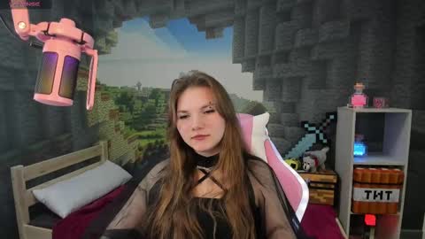 Snapshot of lisaporters chatting on 02-27-25, 08:42 Lisa online show from 02-27-25, 08:42