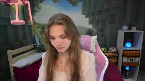 Snapshot of lisaporters chatting on 03-07-25, 05:17 Lisa online show from 03-07-25, 05:17