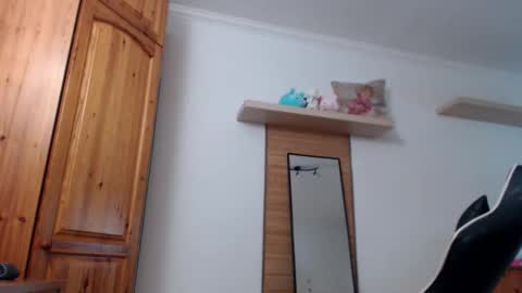 Lisaskybaby online show from 01-19-26, 09:13