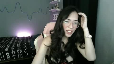 Xinli Su online show from 02-03-26, 06:40