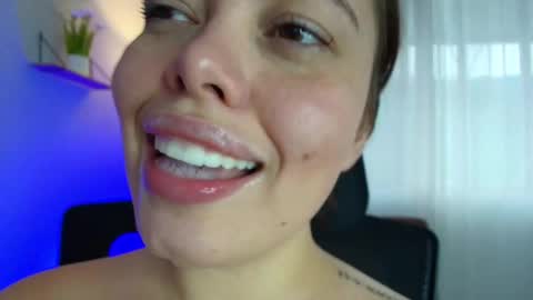 Snapshot of lisbet_21x chatting on 03-07-25, 10:21 Lisbet online show from 03-07-25, 10:21