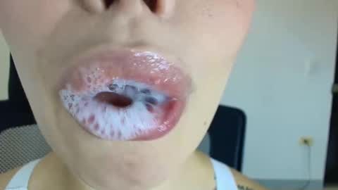 Snapshot of lisbet_21x chatting on 11-28-25, 08:11 Lisbet online show from 11-28-25, 08:11