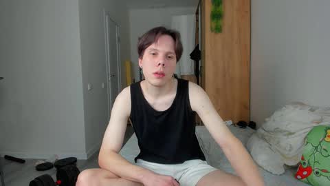 Snapshot of lissa_alfie chatting on 01-06-25, 01:09 Alfie online show from 01-06-25, 01:09