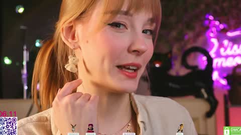 your Liza again. Next stream Dec. 1  at 2 or 3  GMT online show from 11-06-25, 06:14