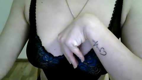 Snapshot of lissa_olsson chatting on 01-25-25, 09:57 Lissa online show from 01-25-25, 09:57