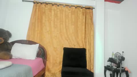 lissa_petitee online show from 03-06-25, 01:05