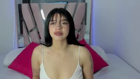 Lissa online show from 10-15-25, 07:36