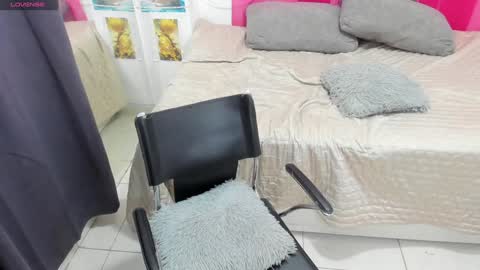 lissa online show from 01-14-25, 01:58