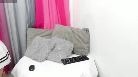 lissa online show from 03-06-25, 04:49