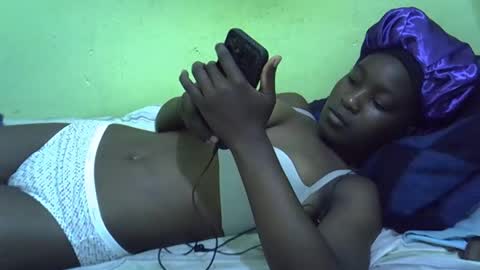 lisssa01 online show from 09-10-25, 10:26