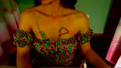 Snapshot of lisstaylor chatting on 01-06-25, 04:02 Liss online show from 01-06-25, 04:02