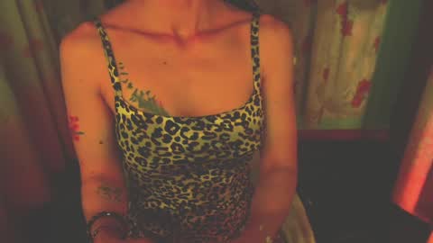 Snapshot of lisstaylor chatting on 03-06-25, 04:49 Liss online show from 03-06-25, 04:49