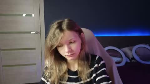 Lena online show from 10-14-25, 01:50