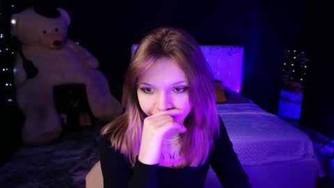 Lena online show from 11-14-25, 02:32