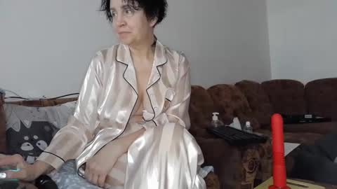 litisialove455 online show from 02-04-25, 08:13