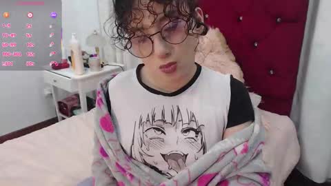  AMY  online show from 10-11-25, 09:13