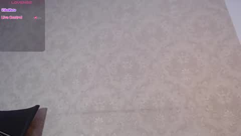  AMY  online show from 11-12-25, 07:20