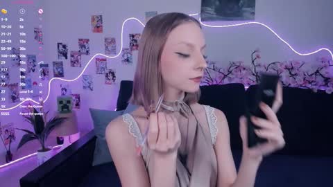 Bella online show from 11-19-25, 07:19