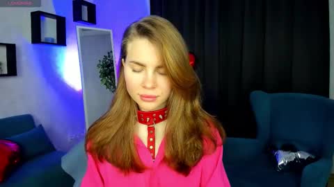 Snapshot of little__isabel chatting on 02-19-26, 01:34 Isabel online show from 02-19-26, 01:34