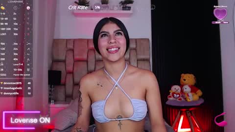 Sophie ---- connected from 1400 to 2100 Colombia time online show from 02-15-25, 10:10