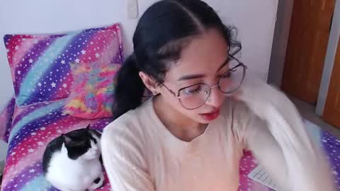 TU ANGELITO online show from 11-15-25, 03:37