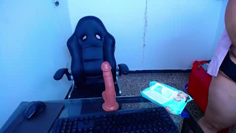 Snapshot of little_flower4you chatting on 01-24-25, 11:34 mai rojas online show from 01-24-25, 11:34