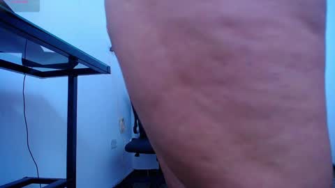Snapshot of little_flower4you chatting on 01-25-25, 02:47 mai rojas online show from 01-25-25, 02:47
