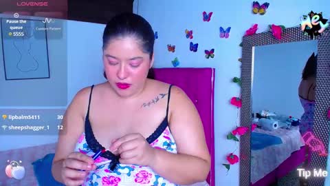 Snapshot of little_flower4you chatting on 02-19-25, 10:53 mai rojas online show from 02-19-25, 10:53
