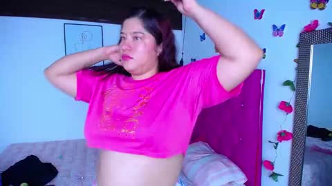 Snapshot of little_flower4you chatting on 02-21-25, 11:10 mai rojas online show from 02-21-25, 11:10