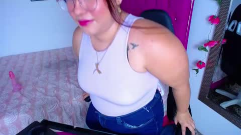 Snapshot of little_flower4you chatting on 02-28-25, 10:17 mai rojas online show from 02-28-25, 10:17