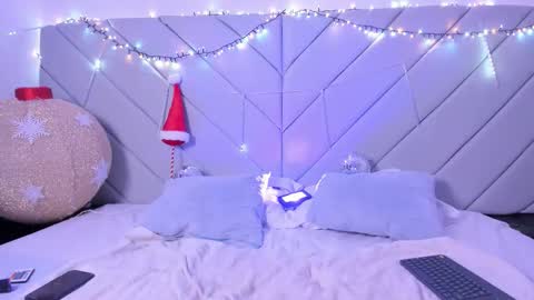 little_kris1 online show from 11-13-25, 12:26